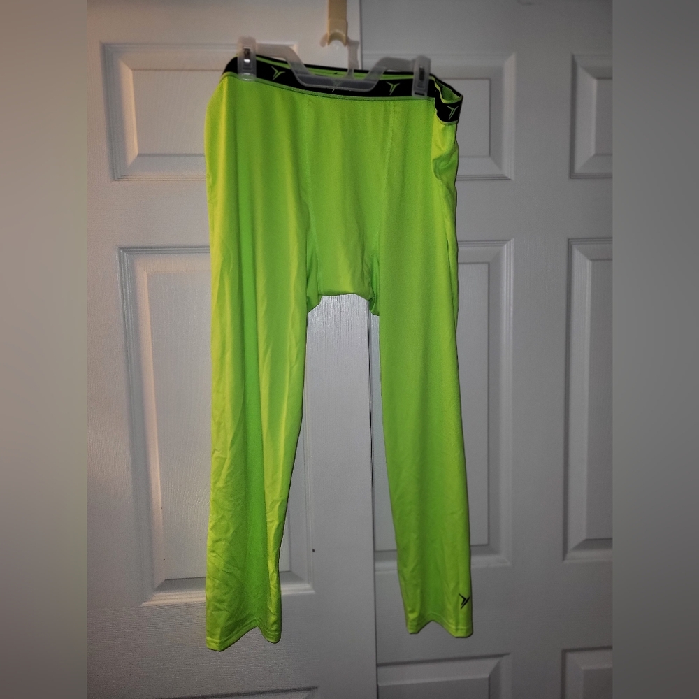 Old Navy Active Go-Dry Bright Green Baselayer